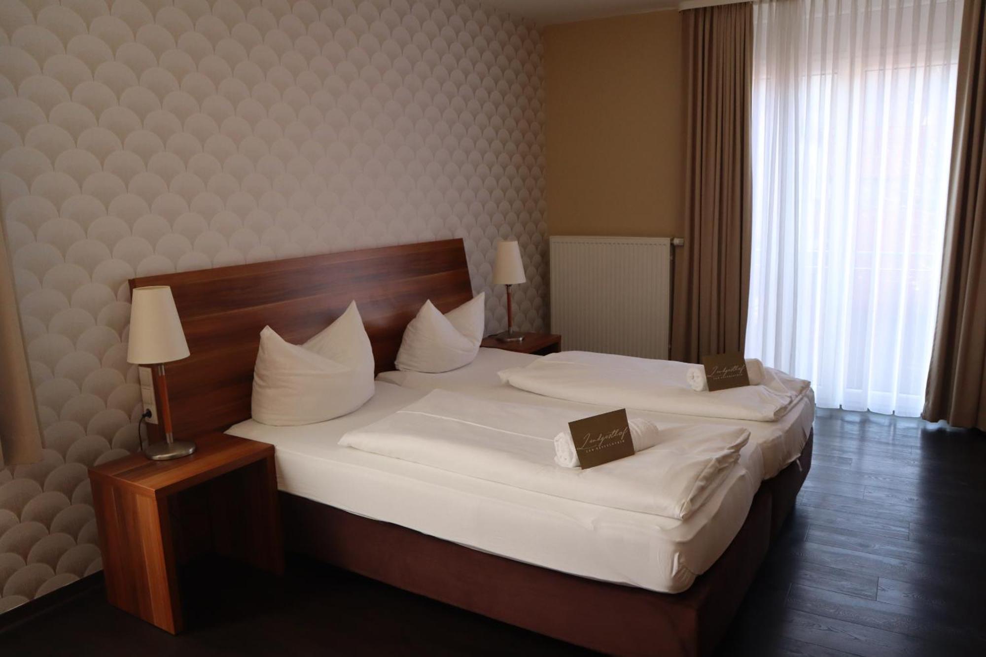 Hotel Landgasthof Zum Kaffelstein Kreuzwertheim Quarto foto